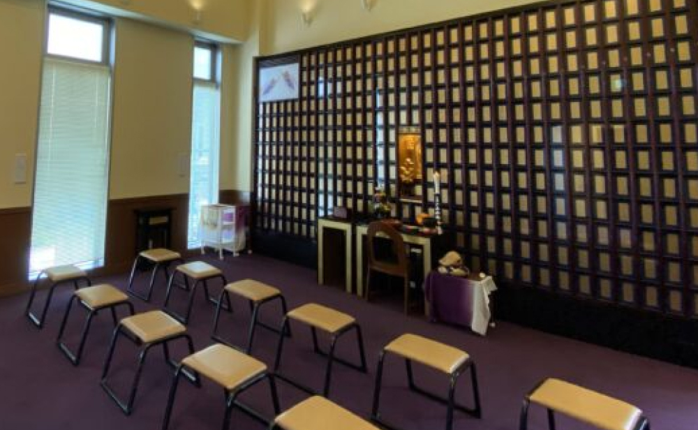 個別供養壇 室内風景